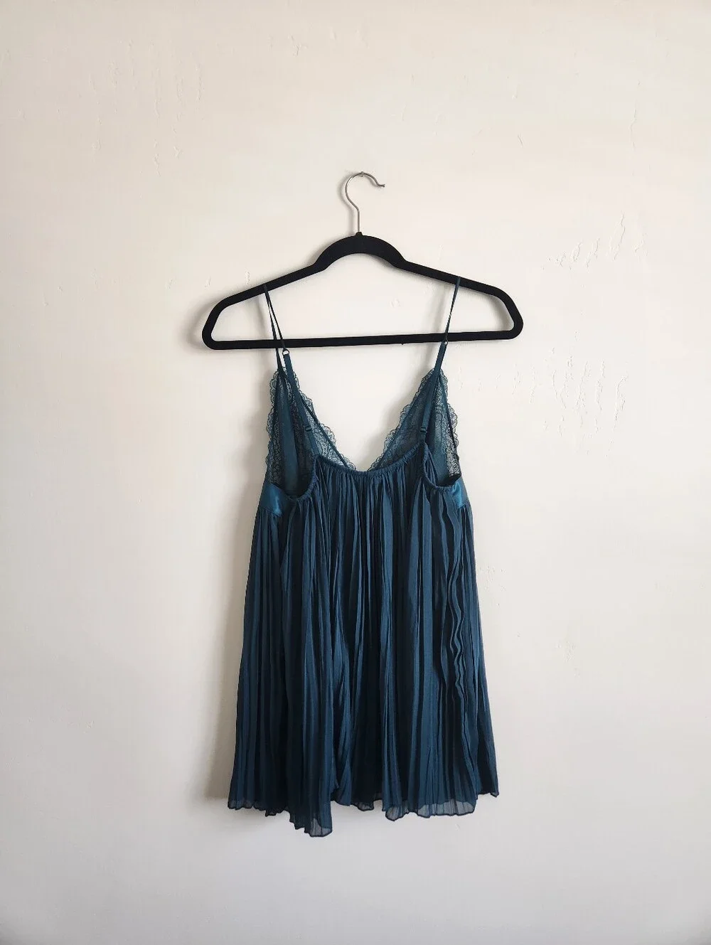 Victoria’s Secret Pleated Babydoll Size Large